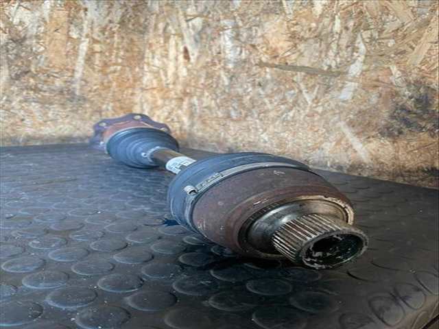Foto 3ª: Transmision Delantera Derecha Audi A4 BASICO 1 16V TFSI 120CV (2008)