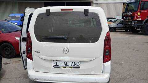 Foto 1ª: Portón Opel Combo EDITION PLUS XL 102CV 75KW [YH01] (2019)