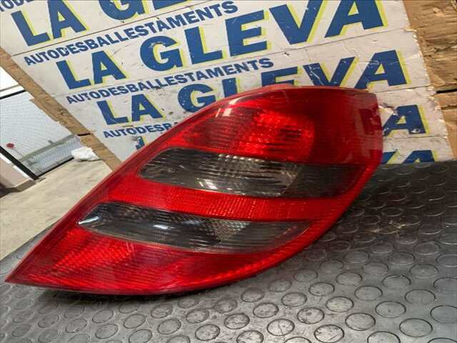 Piloto Trasero Derecho Mercedes Clase A 140 A 170 0CV