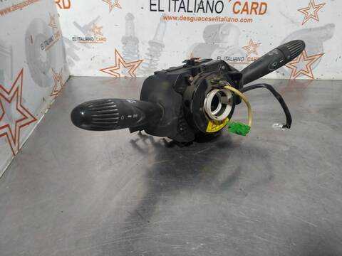 Foto 2ª: Mando Luces Fiat Punto 1.9 D I) BERLINA 60CV 44KW [188A3000] (2001)