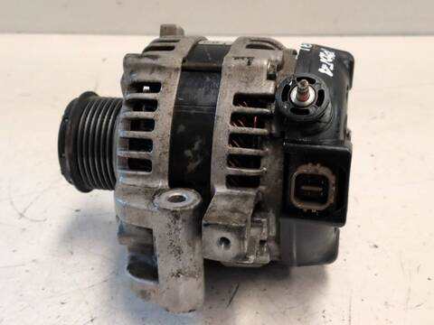 Foto 2ª: Alternador Toyota Avensis 2AD BERLINA (2005)