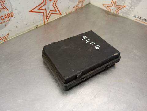 Foto 2ª: Caja Reles Fusibles Renault Clio BUSINESS 86CV 63KW [K9K U8] (2021)