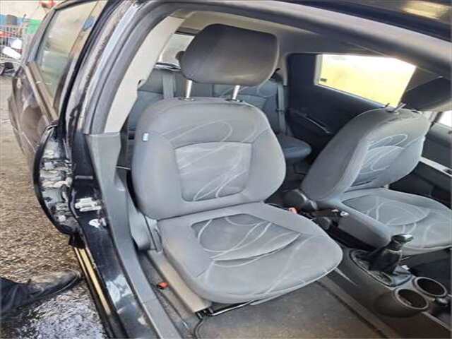 Asiento Delantero Derecho Chevrolet Spark 1.0 BASIS [1.0 LTR. - 50 KW CAT]
