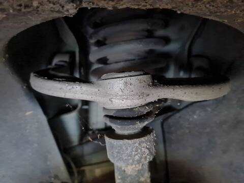 Brazo Suspension Delantero Izquierdo Mercedes Clase ML 320 3.0 CDI W164) 224CV 165KW 164.122)