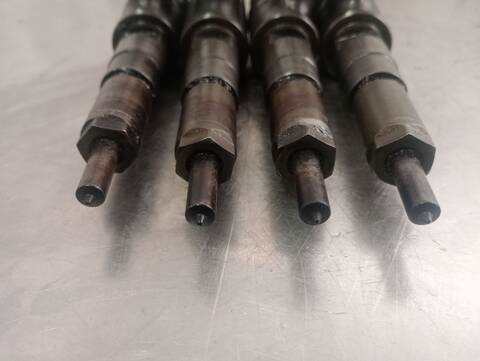 Foto 3ª: Inyectores Peugeot 206 XR BERLINA 68CV 50KW (1998)