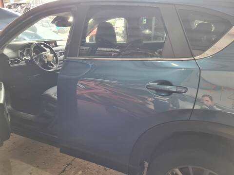 Puerta Trasera Izquierda Mazda CX5 2.0 G 165CV 121KW CENTER-LINE 2WD