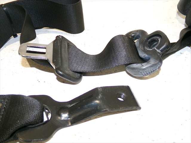 Foto 3ª: Cinturón Delantero Derecho Bmw Serie 3 316 1.6 G E36,1990-1998 [164E2] (1997)