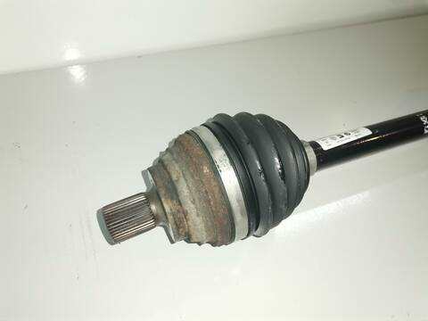 Foto 2ª: Transmision Delantera Izquierda Volkswagen Golf ADVANCE 1.6 TDI DPF 105CV (2003)
