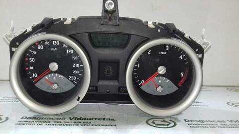 Foto 1ª: Cuadro de Instrumentos Renault Megane 1.9 DCI DIESEL 120CV 88KW FAMILIAR II FAMILIAR [F9QB8] (2005)