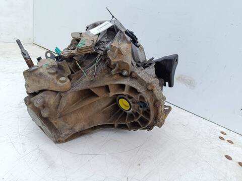 Foto 4ª: Caja Cambios Renault Clio CONFORT DYNAMIQUE 106CV 78KW [K9K N7] (2005)