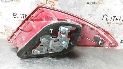 Foto 4ª: Piloto Trasero Izquierdo Mercedes Clase C 160 C 200 CDI 204.007) BERLINA 136CV 100KW [651913] (2010)