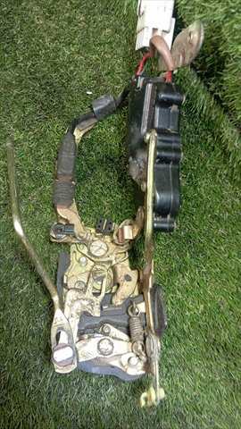 Foto 2ª: Cerradura Puerta Delantera Izquierda Toyota 4 Runner 3.0 T DIESEL (1993)