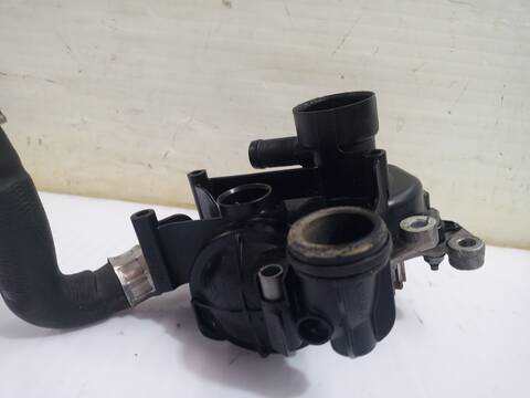 Foto 2ª: Bomba de Agua Opel Grandland OPEL 2020 131CV 96KW (2021)