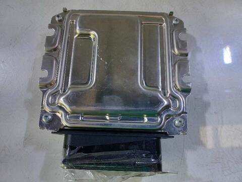 Foto 3ª: Centralita Motor ECU Mercedes Clase X 250 D EDITION PROGRESSIVE DOPPELKABINE 470.230) 190CV 140KW BM 470) (2017)