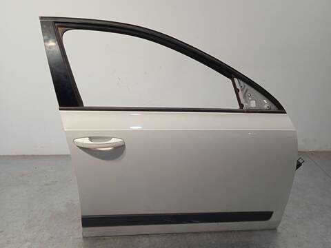 Puerta Delantera Derecha Skoda Octavia 2.0 TDI 4X4 150CV 110KW