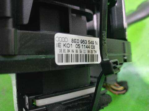 Foto 3ª: Mando Multifuncion Audi A4 2.5 TDI 120KW) 163CV (2000)