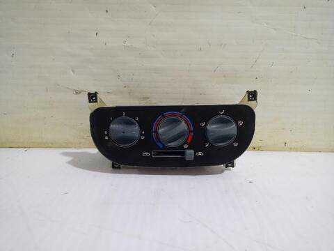 Mando Calefacción A. A. Fiat Doblo 1.9 D ACTIVE 05.2004 ) 63CV