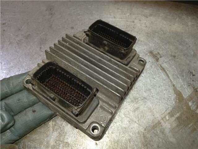 Foto 3ª: Centralita Motor ECU Opel Astra 1.7 CLUB [1.7 LTR. - 55 KW 16V DTI CAT (Y 17 DT - LR6)]