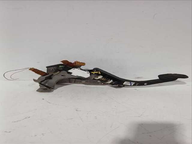 Foto 2ª: Pedal Embrague Nissan Qashqai 1.3 DIG-T 140CV [HR13DDT] (2013)