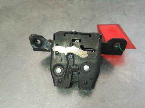 Cerradura Maletero Portón Opel Astra EXCELLENCE 131CV 96KW