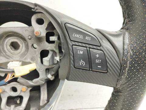 Foto 3ª: Volante Mazda CX3 G CENTER-LINE [PE] (2018)