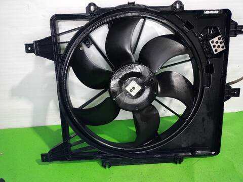 Foto 2ª: Electroventilador Renault Clio 1.2 58CV (1998)