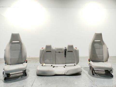 Foto 1ª: Asientos Traseros Mercedes Clase G 230 GLA 220 CDI 4-MATIC 156.905) 170CV 125KW [651930] (2015)
