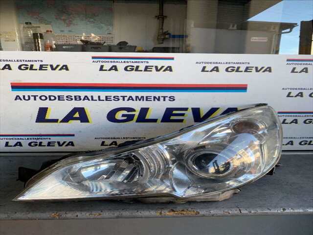 Faro Izquierdo Subaru Legacy 2.0 DI 150CV BERLINA