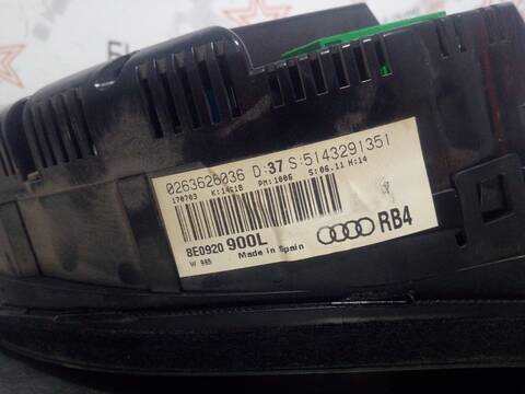 Foto 3ª: Cuadro de Instrumentos Audi A4 2.0 BERLINA 130CV 96KW [ALT] (2003)