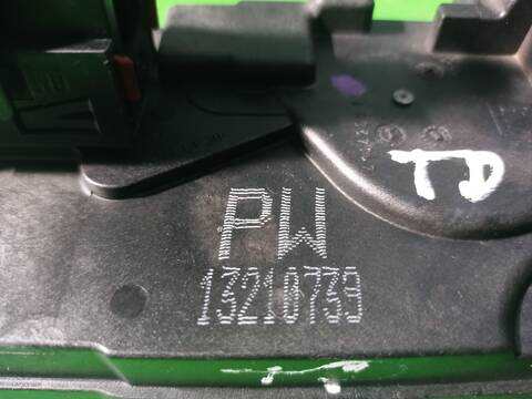 Foto 2ª: Cerradura Puerta Trasera Derecha Opel Zafira COSMO 120CV 88KW [Z19DT] (2007)