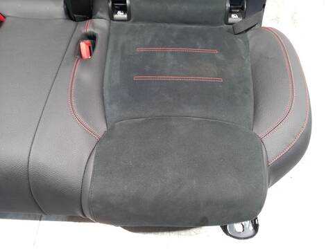 Foto 3ª: Asientos Traseros Mercedes Clase GLB 200 2.0 D 150CV 110KW AUT. 4MATIC 247.613 [654920] (2023)