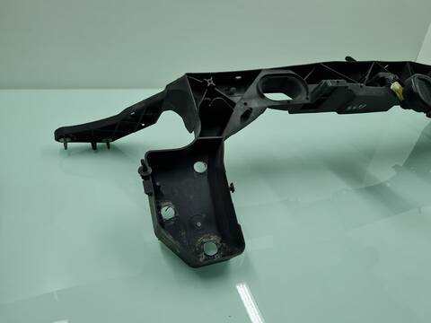 Foto 4ª: Panel Frontal Renault Clio AUTHENTIQUE 68CV 50KW [K9K768] (2008)