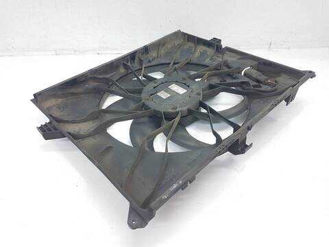 Foto 3ª: Electroventilador Mercedes Clase ML 300 3.0 V6 CDI 204CV 150KW AUT. 164.121) W164) OM642 (2005)