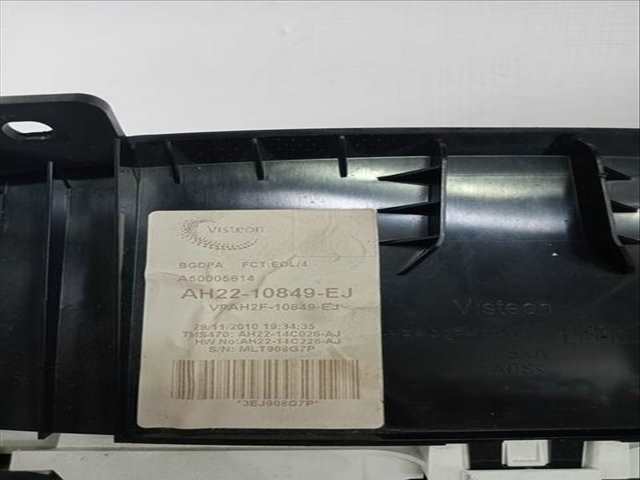 Foto 3ª: Cuadro de Instrumentos Land Rover Range 3 TD V6 CAT 245CV (2005)