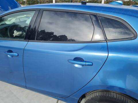 Puerta Trasera Izquierda Volvo V40 KINETIC 120CV 88KW
