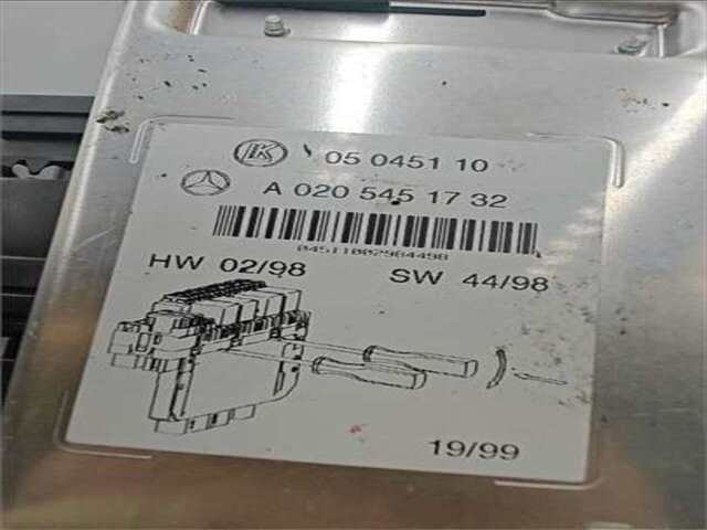Caja Reles Fusibles Mercedes Clase S 220 3.2 320 (220.065) [3.2 LTR. - 165 KW V6 18V CAT]