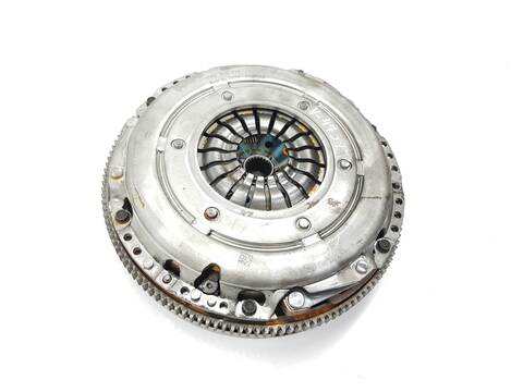 Foto 2ª: Volante Motor Volkswagen Golf R BMT-START-STOPP 4MOTION (2016)