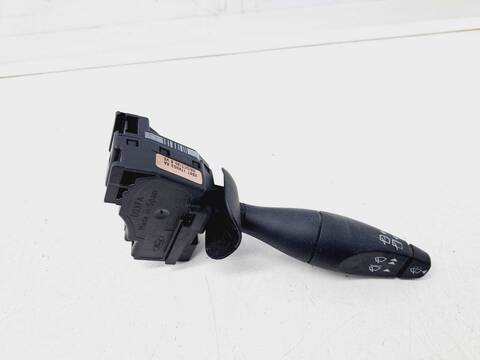Mando Multifuncion Ford Fiesta 1.4 16V CAT 80CV 59KW