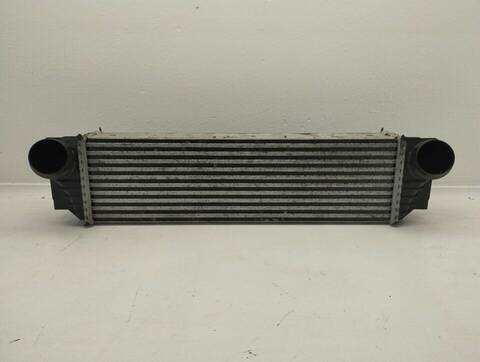 Foto 1ª: Intercooler Bmw Serie 5 518 520 D 184CV 135KW [N47D20C] (2010)