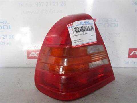 Piloto Trasero Izquierdo Mercedes Clase C 160 1.8 180 202.018) BERLINA 122CV 90KW