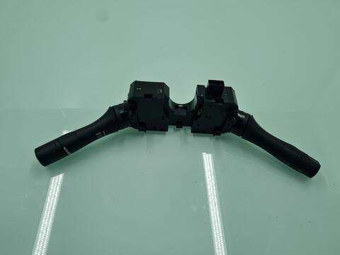 Mando Multifuncion Nissan Cabstar 3.0 DIESEL NT400