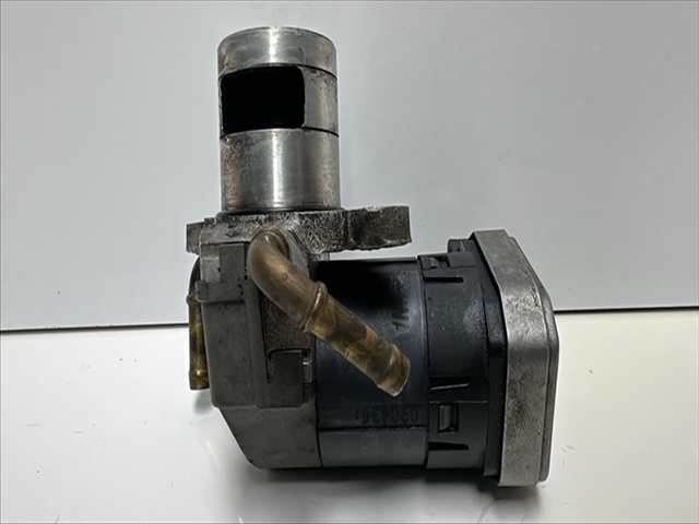 Foto 2ª: Valvula EGR Opel Vectra 2.2 DT (2003)