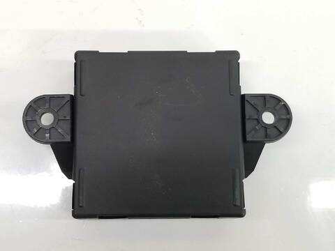 Foto 3ª: Centralita Puerta Delantera Izquierda Mercedes Clase C 210 2.1 CDI 170CV [651911] (2011)