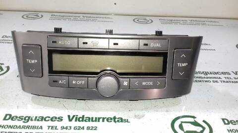Mando Climatizador Toyota Avensis 2.2 D-4D CAT BERLINA 150CV 110KW