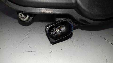 Foto 3ª: Pinza Freno Trasera Derecho Audi Q3 BASE 150CV 110KW [CUVC] (2015)