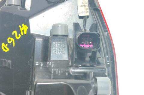 Foto 3ª: Piloto Trasero Derecho Skoda Kamiq DLA (2023)