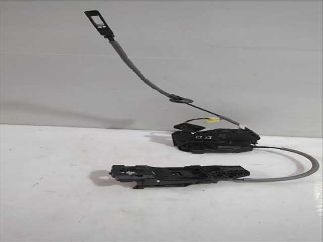 Cerradura Puerta Delantera Derecha Volkswagen T-Roc 1.6 TDI 115CV