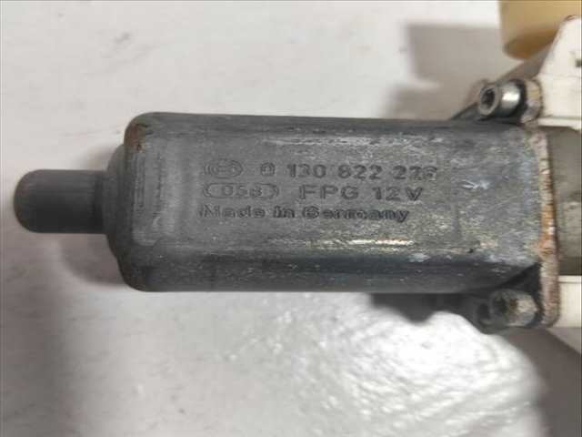Foto 3ª: Elevalunas Eléctrico Delantero Izquierdo Bmw Serie 1 114 116D 1 16V CAT 116CV [D204D4] (2004)