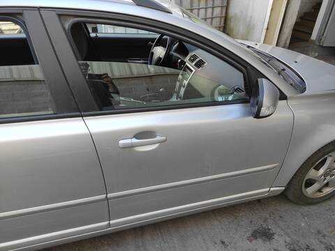 Puerta Delantera Derecha Volvo V50 D4164T FAMILIAR