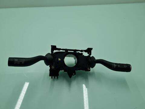 Foto 2ª: Mando Multifuncion Volkswagen Touareg V6 TDI 239CV 176KW [CAS] (2008)
